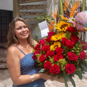 cliente feliz- floristeria florece tu mundo (2)