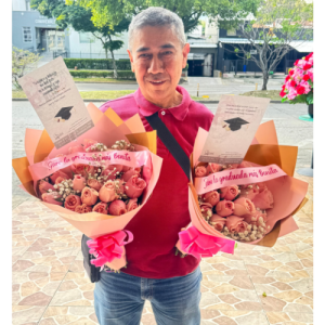 cliente feliz- floristeria florece tu mundo (7)